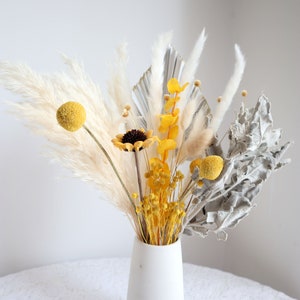 Dried flower bouquet,Pampas Grass bouquet,vase filler,dried flowers,natural flower decor,Flower Arrangement,home decoration, home bouquet
