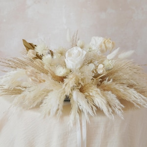 White Hydrangea Centerpiece,Cream Boho Wedding Centerpiece,Pampas Grass Centerpieces,Table Centerpiece,Dried Flower Wedding Centerpiece