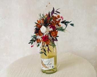 ワインボトルの装飾用花、オレンジワインボトルの花、ウェディング
