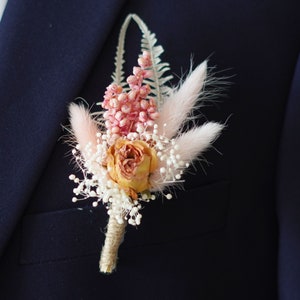 Pink Boutonniere/Wedding Boutonniere/Dry Flower Boutonniere/Mini Dried Flower Bouquet/Dried Boutonniere/Rose Boutonniere
