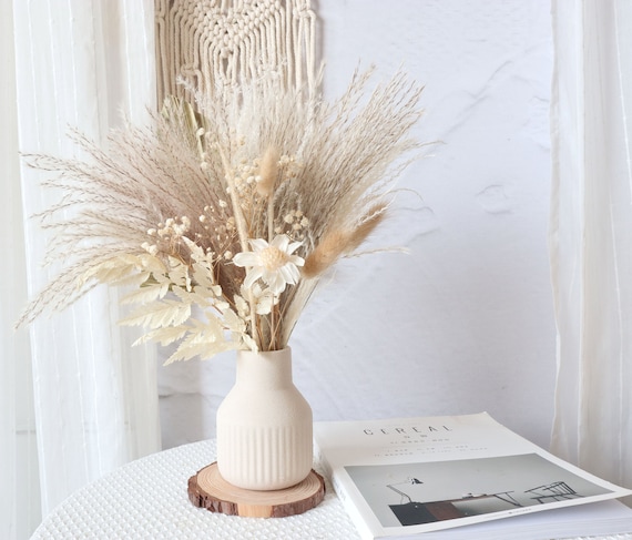 Circle Mini Pampas Arrangement, The Pampas B