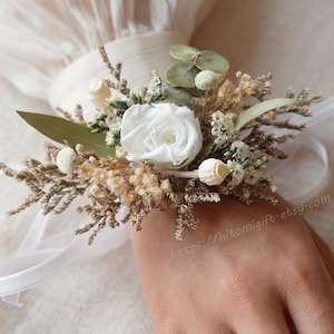 Corsages de fleurs sèches/Corsages pour femmes/Corsages d&#39;herbe de la pampa/Bracelets de fleurs/Corsages de poignet crème/Corsages de mariage/Corsages faits main