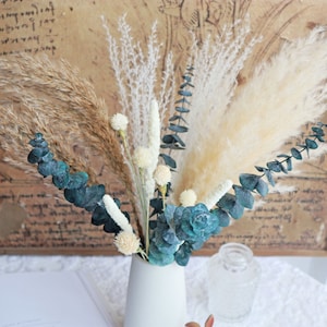 Dried flower bouquet,Pampas Grass bouquet,vase filler,dried flowers,natural flower decor,Flower Arrangement,home decoration, home bouquet