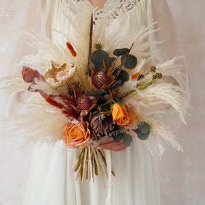 Neutral Wedding Bouquet,Terrakotta bouquet,Autumn Silk Flower Wedding Bouquet,Autum bridal bouquet,Orange Wedding Bouquet,Bridal Bouquet