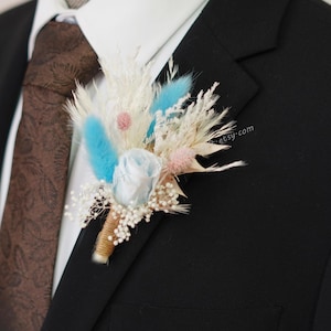 Blue Men Boutonniere/Blue and Pink Groom Boutonniere/Boutonniere For Groom/Wedding Boutonniere/Dry Flower Boutonniere/Mini Bouquet