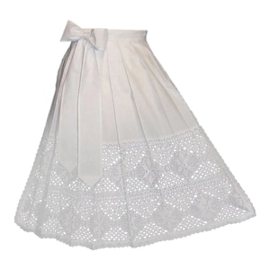 Authentic German Lace Apron for Dirndl Dresses– A Bavarian Signature for Traditional Short and Long Dirndl Dresses, Multiple Sizes Available