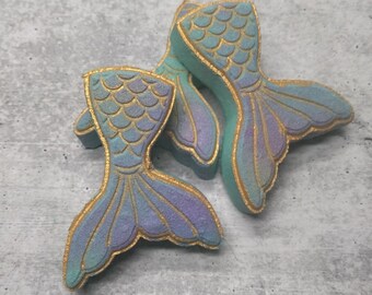Mermaid Tail Bath Bomb | Kids Bath Bomb with Color Surprise