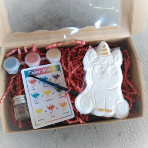 Paint Your Own Bath Bomb Kit| Kids Bath Bomb with Color Surprise image 2
