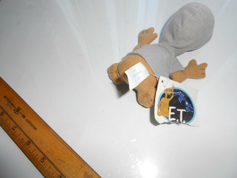 E.T the Extra-Terrestrial Toy