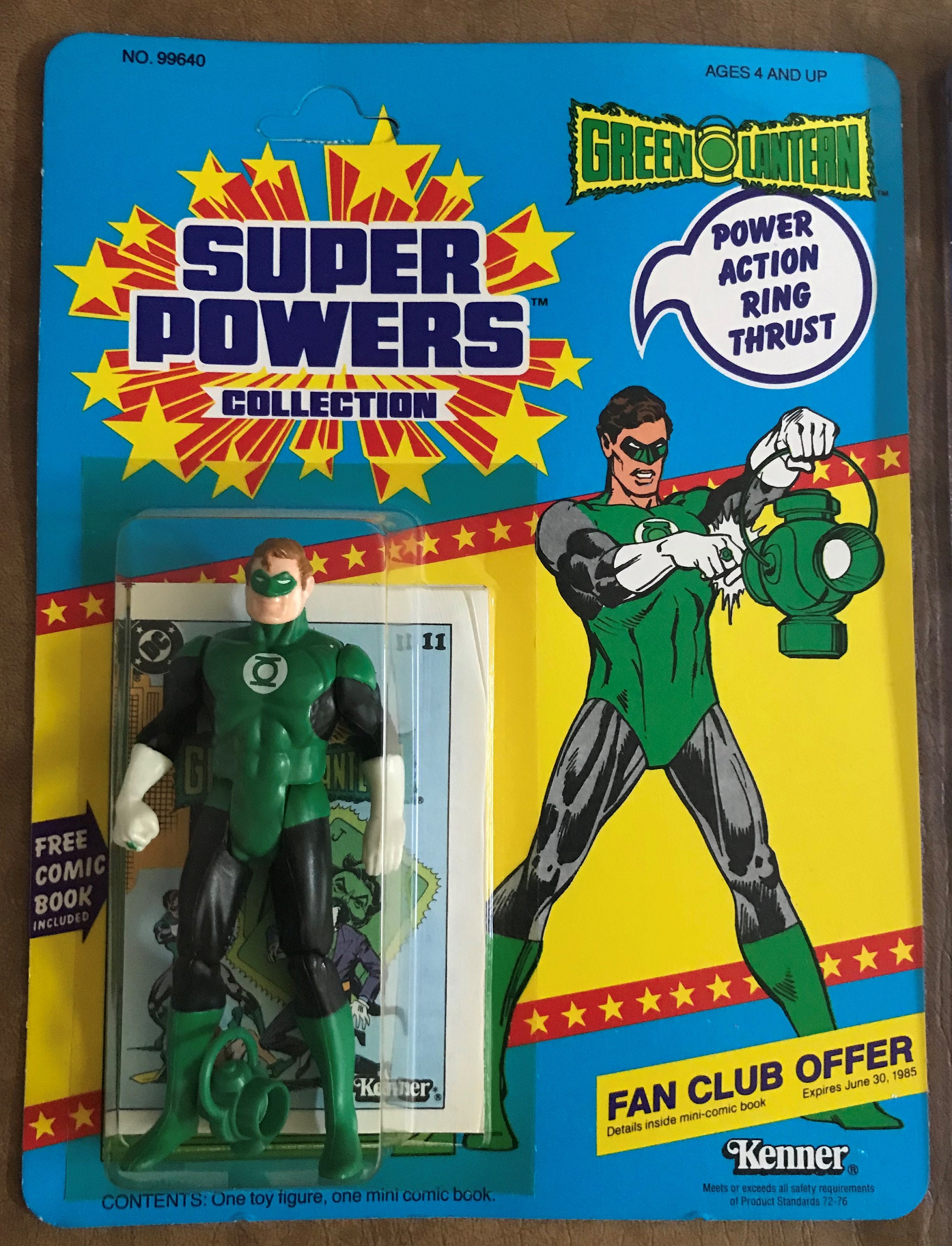 Kenner Super Powers Green Lantern 12-back and Green Arrow 23-back