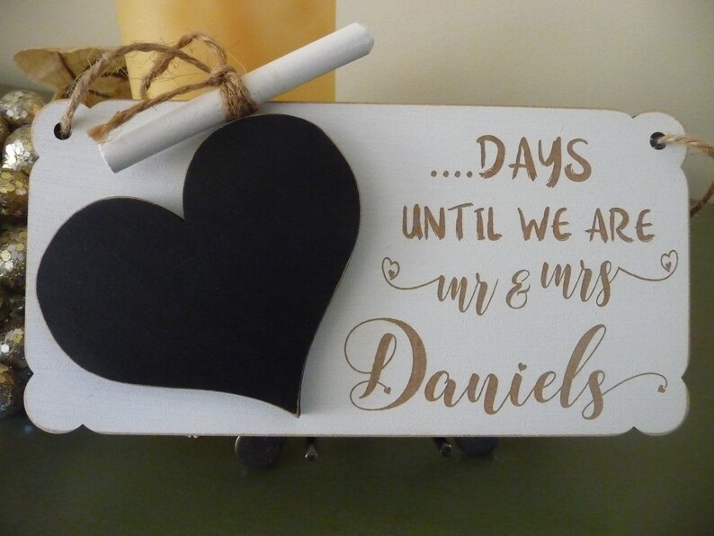 plaque ❤️*New* Personalised Wedding Countdown sign Mr /& Mrs❤️ Engagement gift