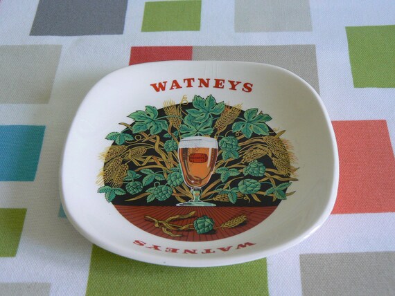 Vintage English Pub Ash Tray Watneys Special Wade Made In England