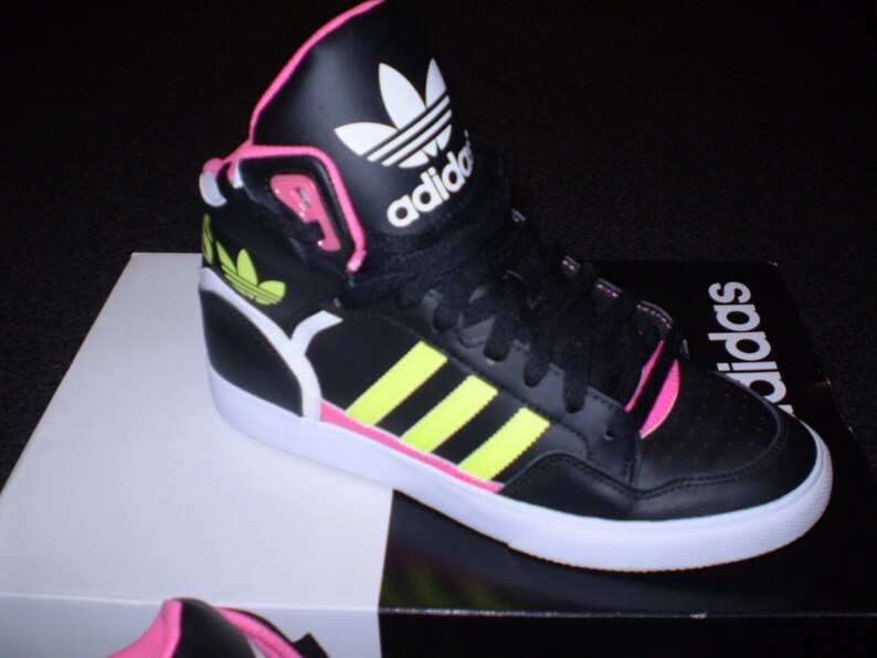 boys adidas trainers size 1