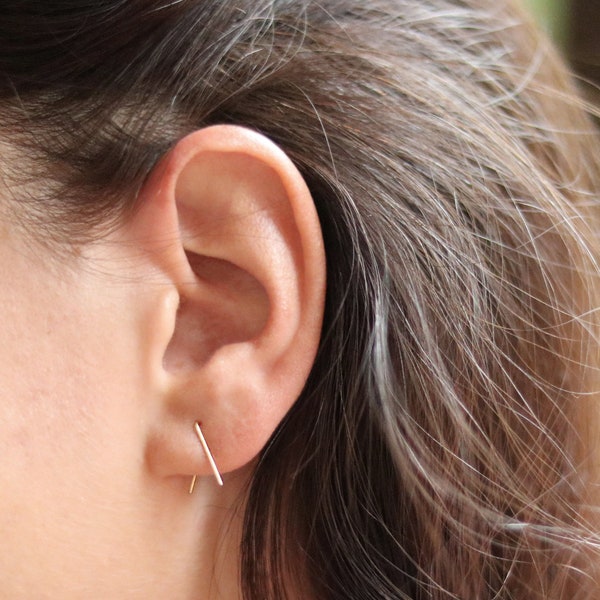 Boucles d'oreilles minimalistes en acier inoxydable Zig Zag pour tous les jours