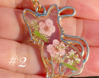 Pressed Flower Lucky Cat, Bear, Rabbit Necklace, Resin Pendant, Gold Plated, Handmade, Mother's Day