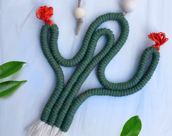 Cactus Macrame Gift, Personalized Macrame Cactus Wall Hanging, Cactus Car Charm, Succulent Cactus Wall Art, Macrame Wall decor, Fall Gift