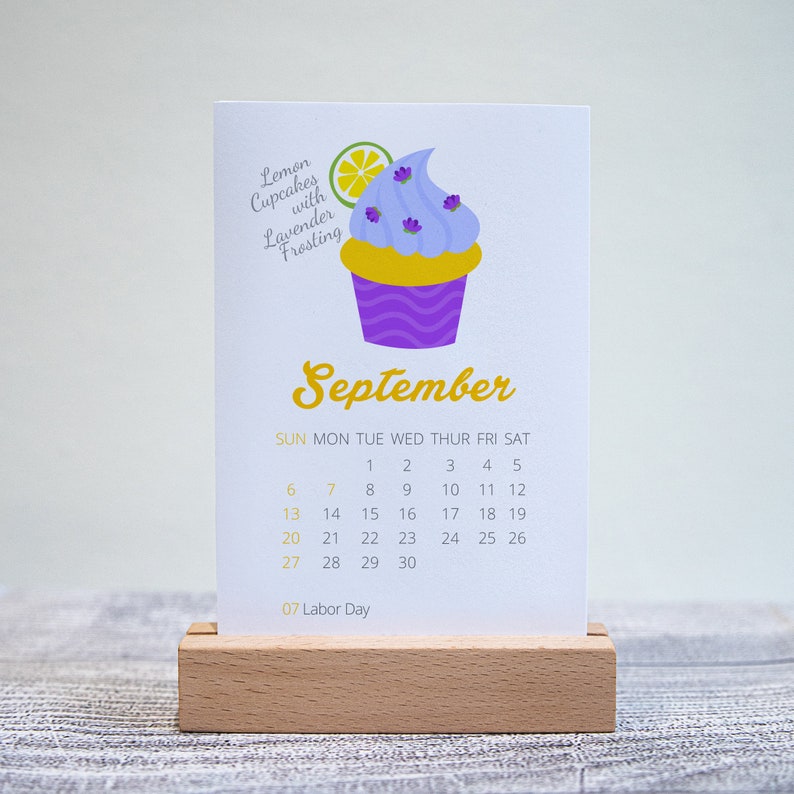 2023 Desk Calendar 2023 Calendar With Stand Cupcake Desk Etsy