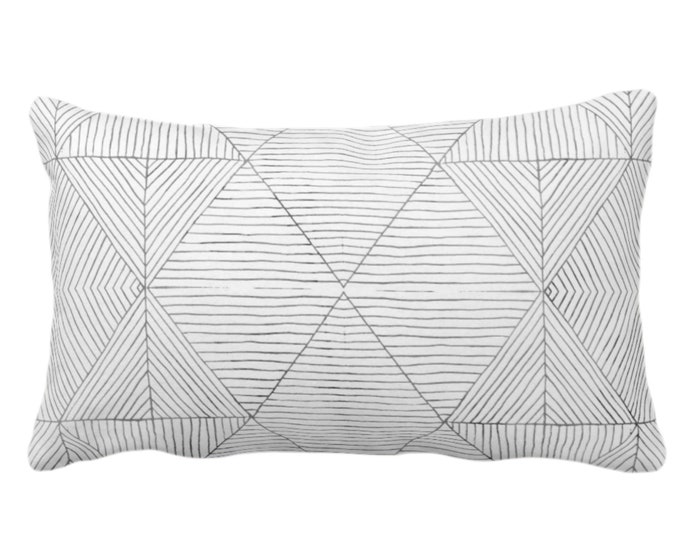 Black and White Pillows PatternBehavior