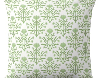 OUTDOOR Blockprint Floral Quadrat- und Lendenkissenbezüge, Grasgrün / Weißer botanischer Blockprint