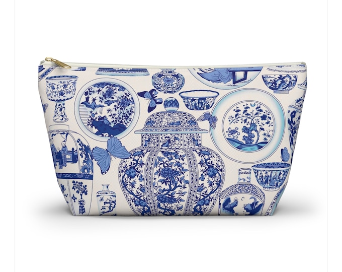 Pagoda Vases Zippered Pouch, Blue & Off-White, Cosmetics/Pencil/Make-Up Organizer/Bag, Willow/China/Chinoiserie/Toile Print/Pattern/Design