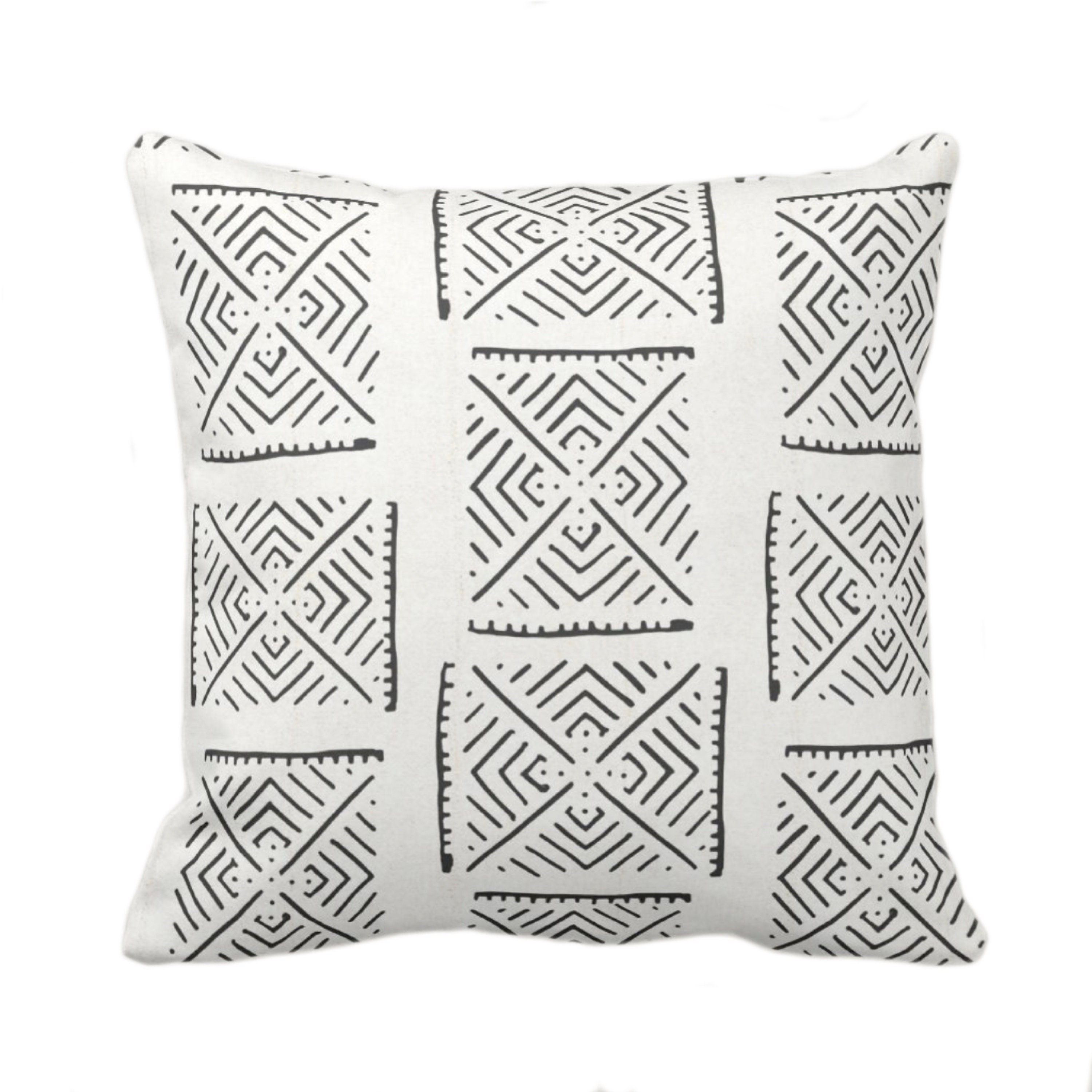 Medium Lumbar Pillow Cover - Black & White Triangle Mudcloth No.1