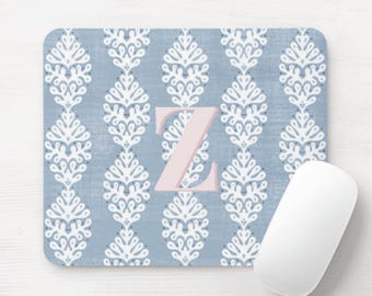 Ada personalisierte Mauspad/Mousepad, rund oder rechteckig Hellblau/Pink/Weiß Blockprint mit Monogramm