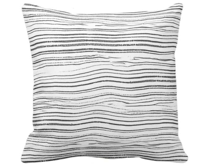 Black and White Pillows PatternBehavior
