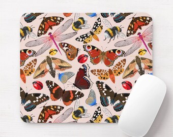 Insect Print Mouse Pad, Round or Rectangle Pink Vintage Insects/Bugs Pattern Mousepad, Butterflies/Dragonflies/Ladybugs/Bees/Moths