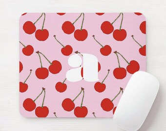 Tappetino per mouse personalizzato Cherrys, rotondo o rettangolare, con monogramma rosa e bianco