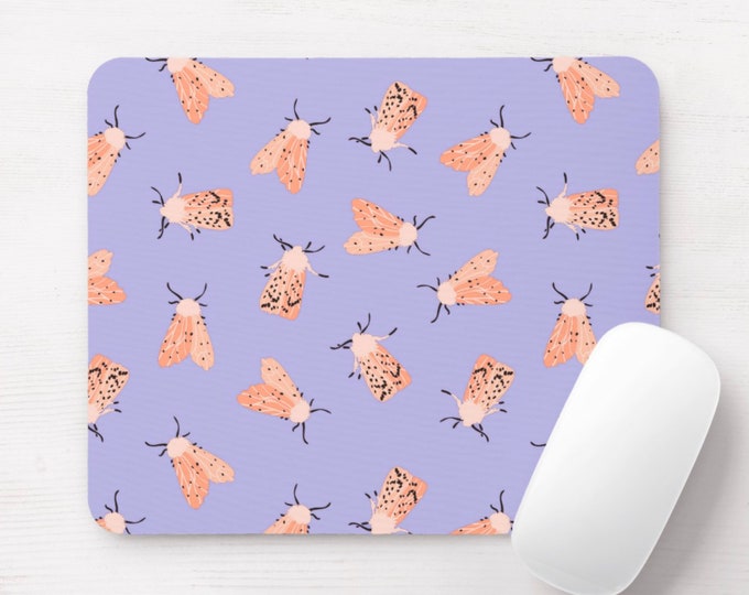 Moth Print Mouse Pad, Lilac/Living Coral Insects/Bug Print Rectangle or Round Mousepad, Light Purple/Peach Spots/Moths/Flying/Insect/Vintage