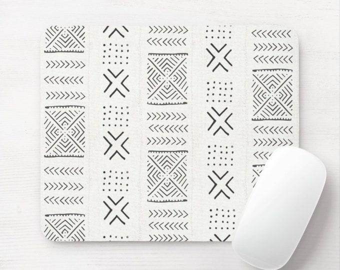 Mud Cloth Diamonds Print Mouse Pad/Mousepad, Off-White & Black Tribal African Pattern, Rectangle or Round Boho Modern Geometric/Geo Design