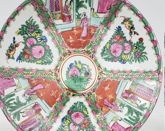 Vintage Famille Rose Medallion Porcelain 14&quot; Round Platter, Decorative Dish With Rose Medallion Red Carpet 6 Panel Design