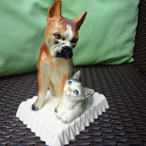 Vintage Japan Ceramic Boxer And Kitten Figurine