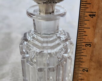 アンティーク ブリリアントカット クリスタル 香水瓶、ラ ピエール