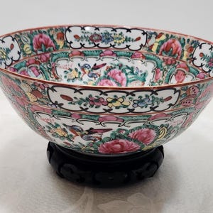 Cuenco decorativo con forma de familia con medallón de rosas vintage, medallón de rosas vintage pintado a mano de porcelana con pájaros, mariposas y peonías