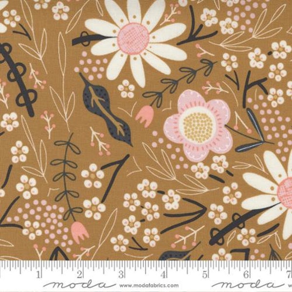 BIRDSONG - July Floral in Sunshine (48351 14) - par Gingiber pour Moda - Vendu par yard - Cut Continuous