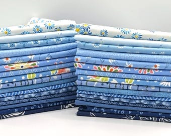 Curated Color Bundle BLUE - 16 Fat Eighths