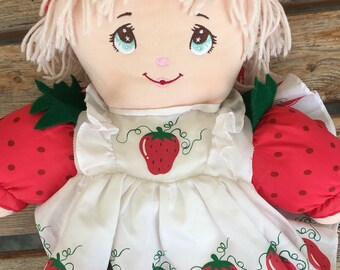 Vintage 1992 Dolly Mine Strawberry Shortcake Doll 18" Soft Plush