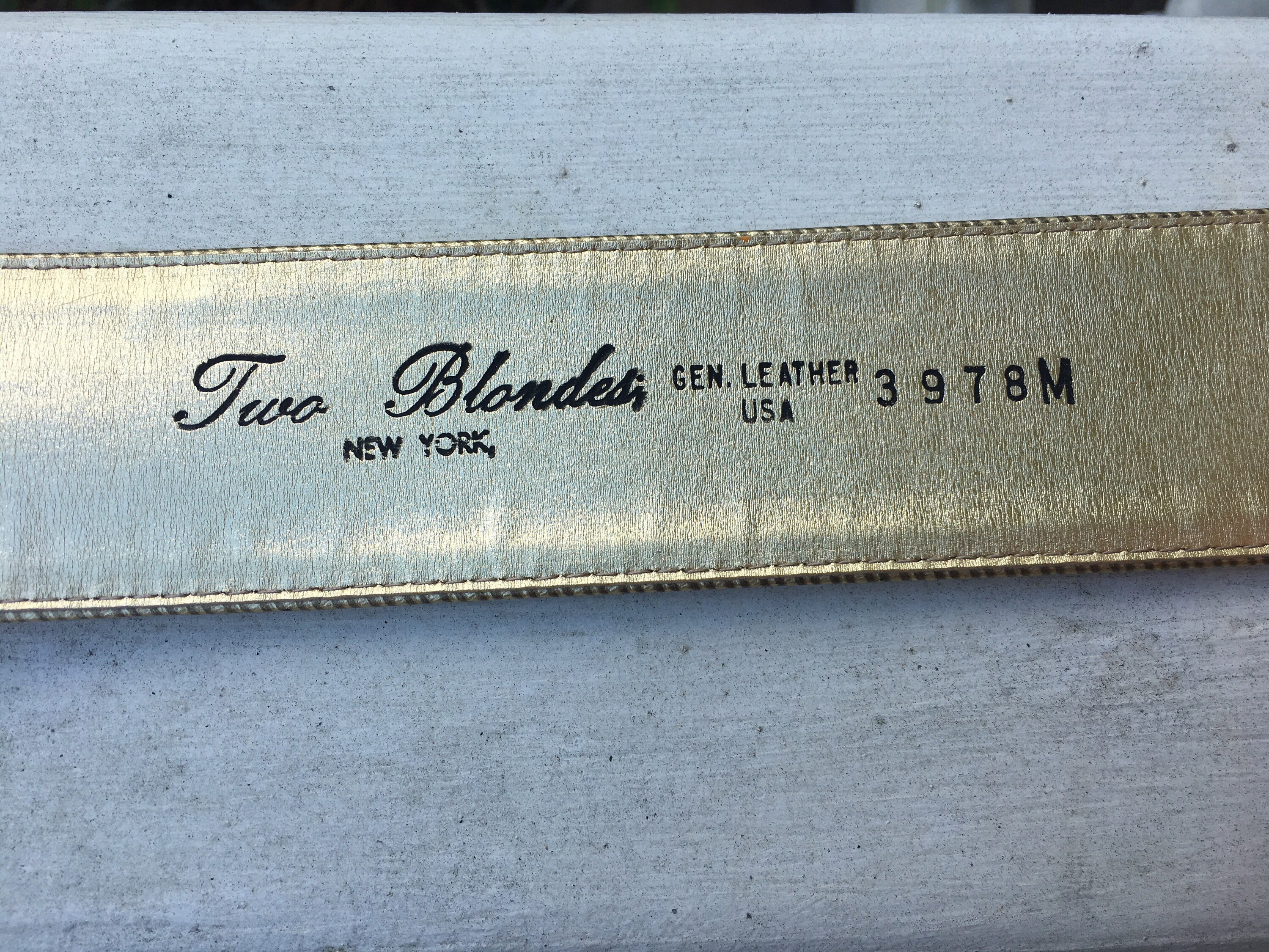 Two Blonds N Y Vintage Womens Belt Size Large Tan Stitching Edged Suede New Women main image 2