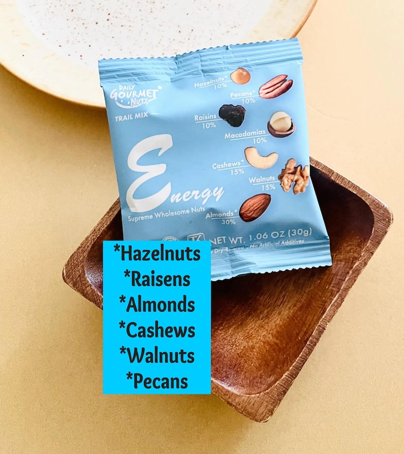 trail mix with raisens