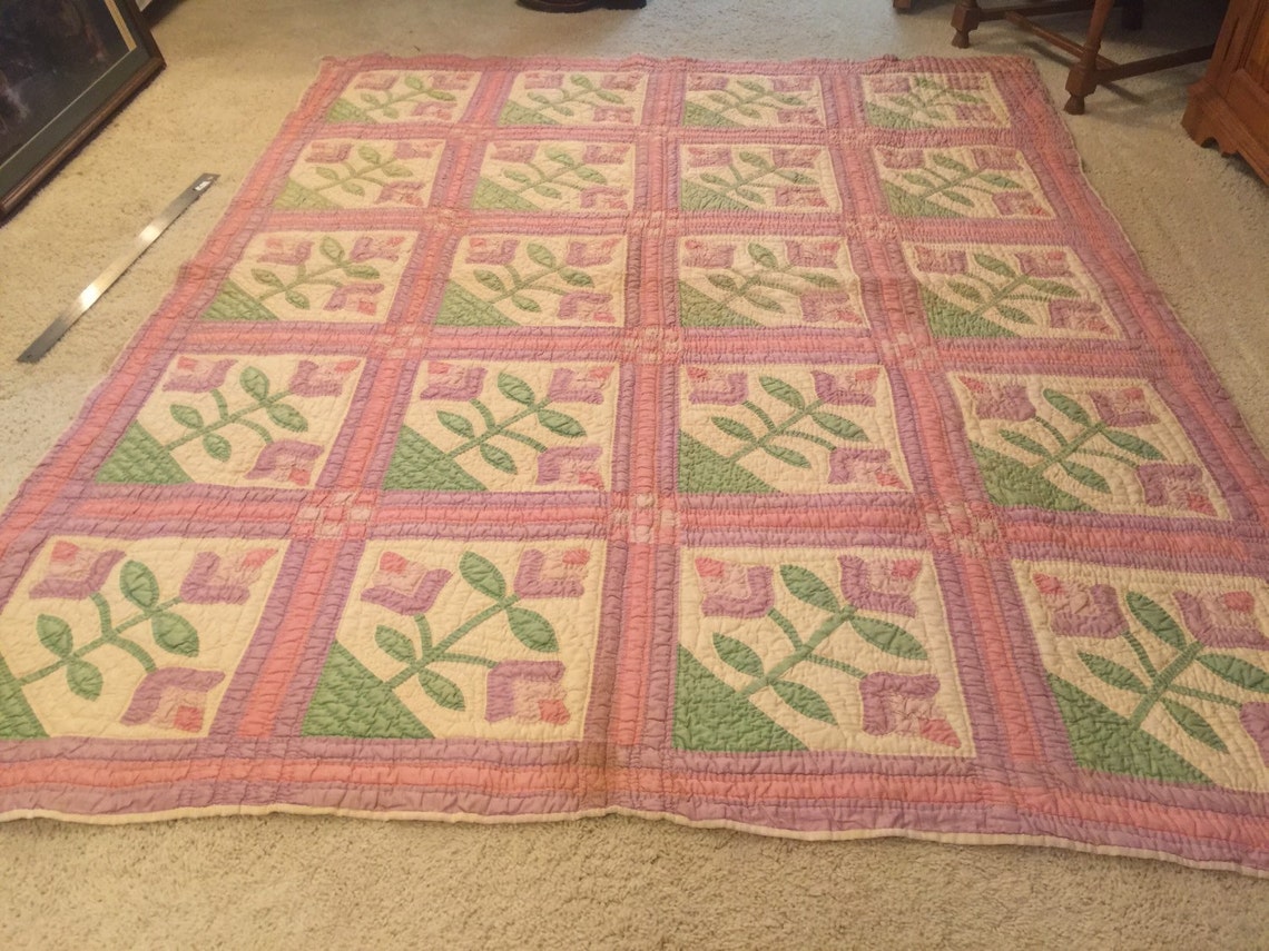 Handmade Pink Flower Quilt from Texas Etsy