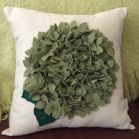 Green Hydrangea Pillow Cover: 3D Floral Felt Applique Throw