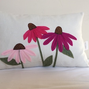 Cone Flower Pillow Cover, Hot Pink Floral Applique, Summer Flower Felt Patch Cushion image 4