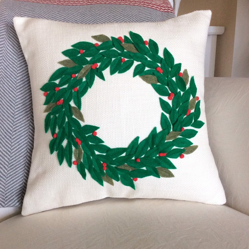 Christmas Wreath Pillow Cover Holiday 3D Floral Cushion Etsy