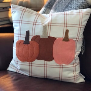 Pumpkin Pillow Cover, Rustic Fall Decor, Farmhouse Fall Decor, Autumn Sham, Appligue Pumpkin Pillow, Colorful Fall Pillow,