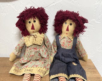 RARE Vintage Raggedy Ann and Andy Dolls in Tea-stained Country