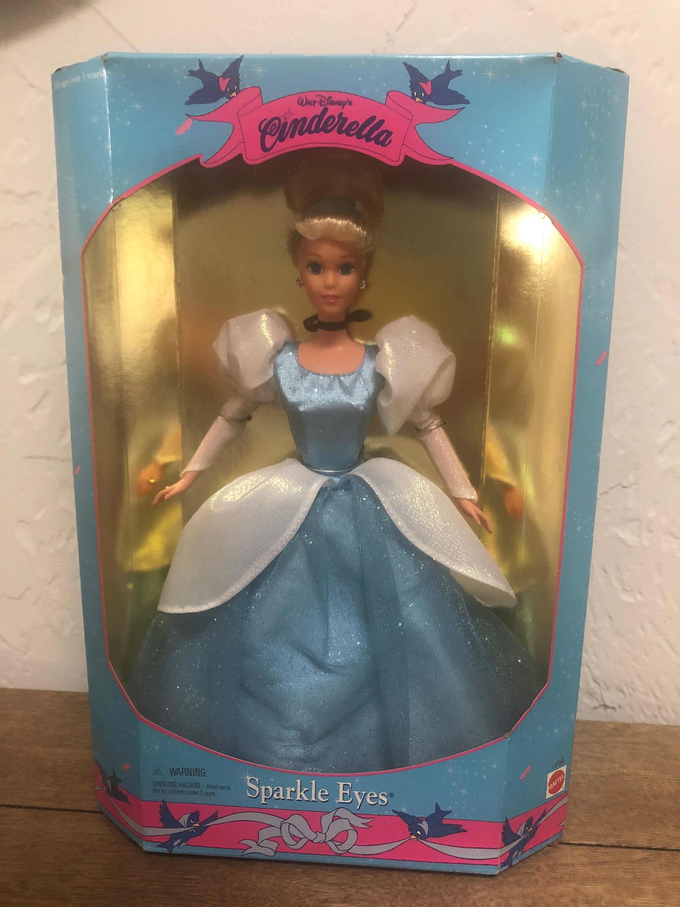 Poupée Barbie Cendrillon 1996 -  France