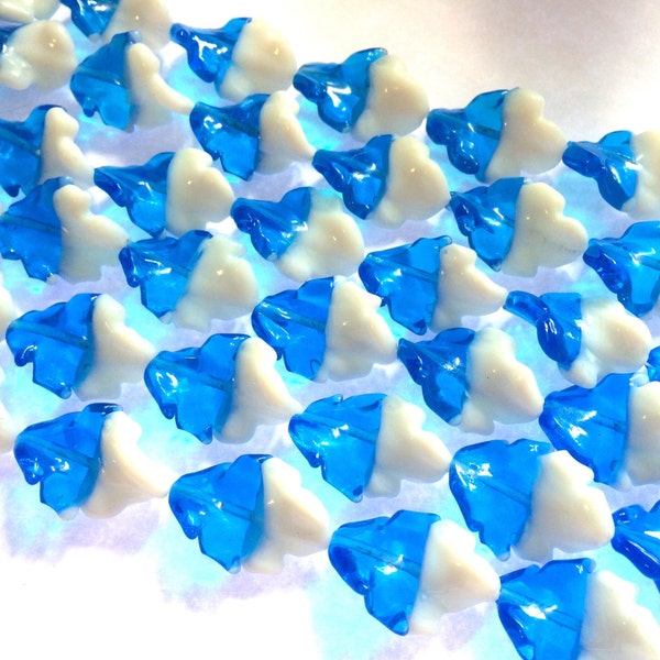 Glass Leaf Bead, Blue Bead, White Bead, Blue & White bead, fall bead, glass beads, bangle beads, blue glass beads, white glass, 31x22mm