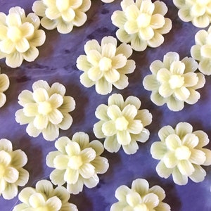 Cabochões de flores amarelos de 20 mm por atacado, kit de fabricação de joias, conjunto de brincos, táxis diy, pinos drusa, pinos de cabochão drusa de 20 mm, peônia floral