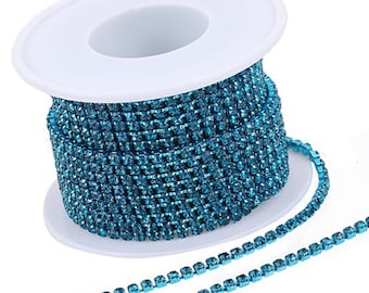 GROSSHANDELs-Strass-Charme-Perlen in Blaugrün, 10 Yards, Kristall-Rheinstein-Spule, Kette, silberne Basisbesatz, Nähen, türkisfarbener Gunmetal-Diamant